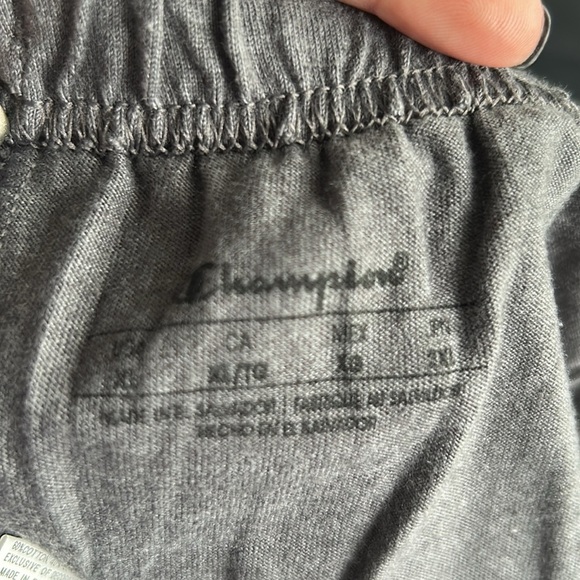 CHAMPION Women's Gray Athletic Elastic Drawstring Waist Shorts Size XL - Picture 3 of 4